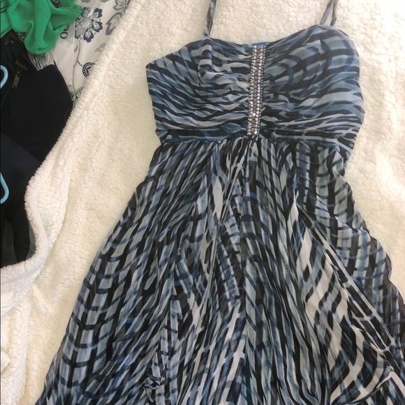 Laundry by Shelli Segal evening dress - Picture 4 of 6